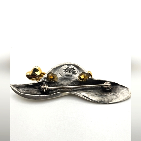 🟢3/$19🟢 Vintage Signed FAF Pewter 18k Gold Bonnet Hat Brooch with Bow - Picture 3 of 4